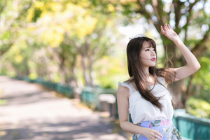 Step into Shanghai's backyard and accompany you to feel the dreamlike music world! Step into Shanghai's backyard and accompany you to feel the dreamlike music world!